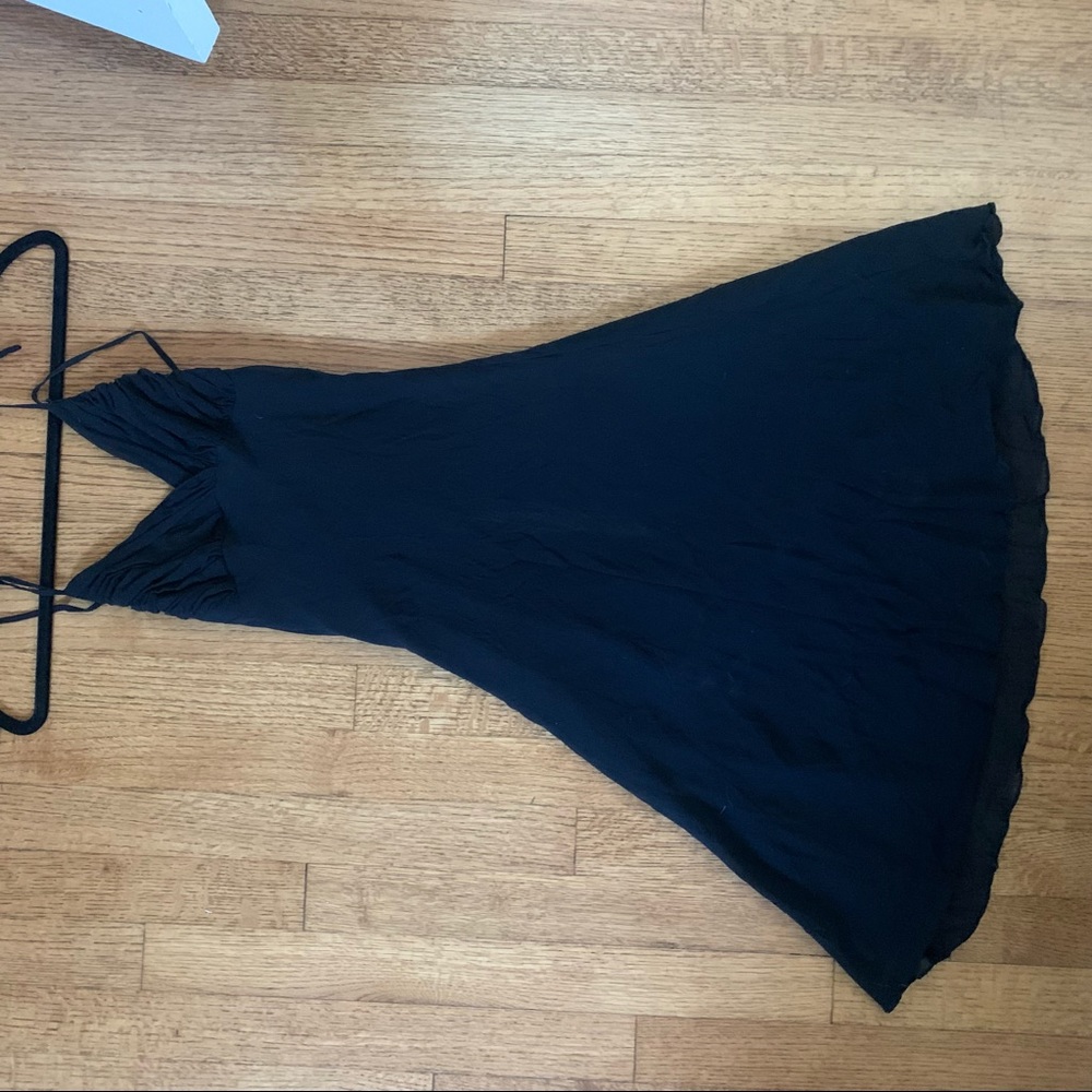 Super cute 2000s midis dress
